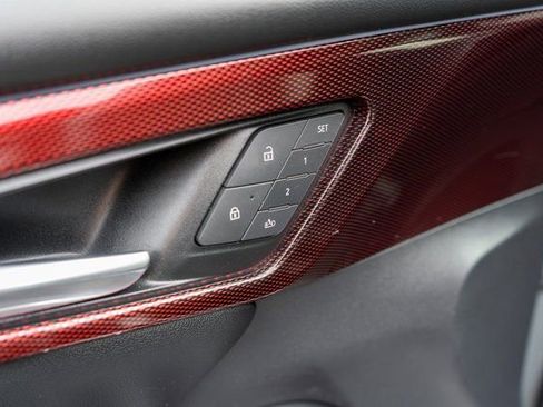 Used 2024 Chevrolet Traverse RS w/ LPO, Floor Liner Package image 19