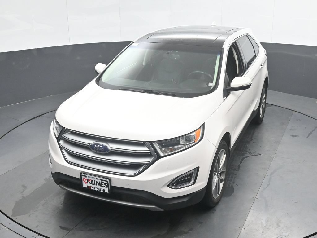 Used 2016 Ford Edge Titanium w/ Equipment Group 301A AWD/4WD image 35