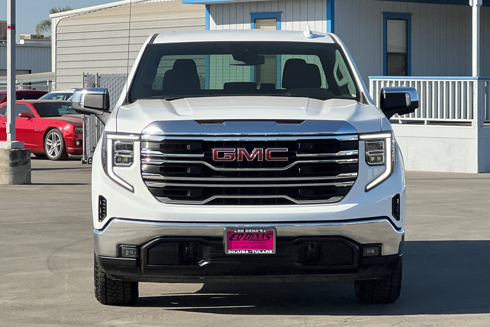 Used 2025 GMC Sierra 1500 SLT RWD image 10