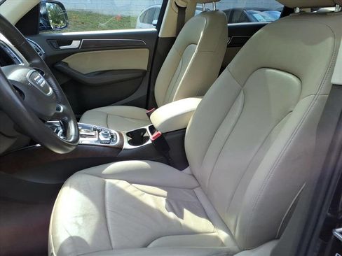 Used 2017 Audi Q5 2.0T Premium image 17