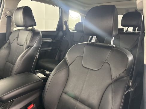 Used 2023 Kia Telluride SX FWD image 12