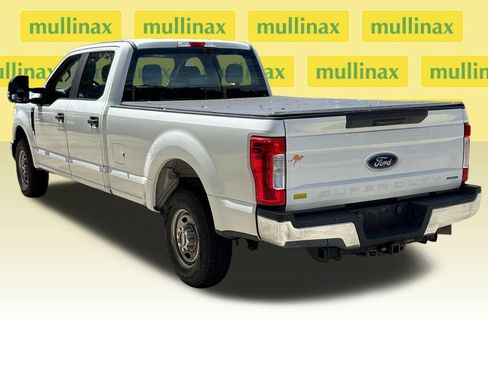 Used 2017 Ford F250 XL w/ Power Equipment Group RWD image 9