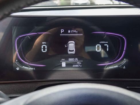 Certified 2023 Kia Sportage X-Line w/ X-Line Premium Package image 23