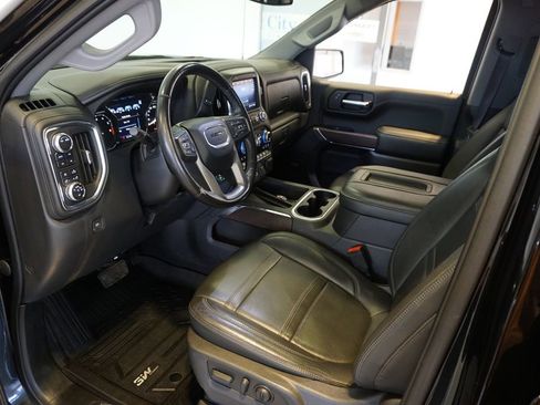 Certified 2022 GMC Sierra 1500 Denali image 8