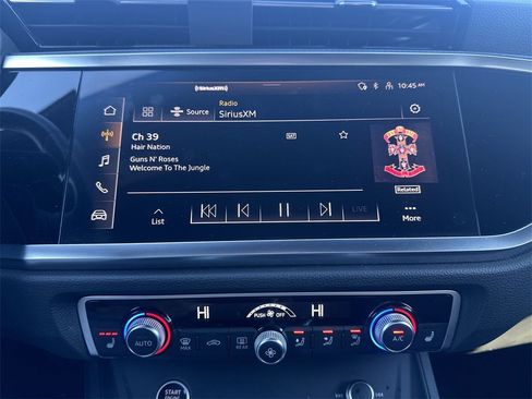 Used 2024 Audi Q3 2.0T Premium image 11