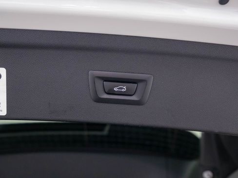 Certified 2023 BMW iX M60 w/ Executive Package image 33