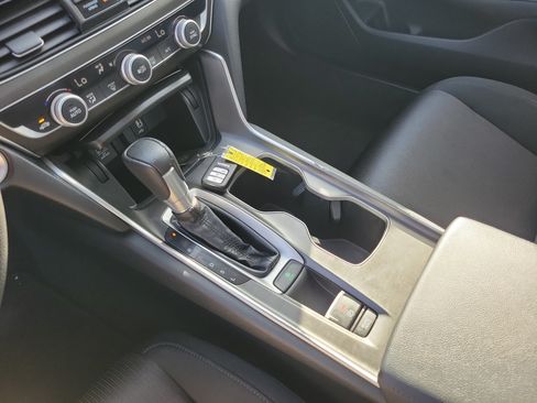 Used 2019 Honda Accord LX image 8