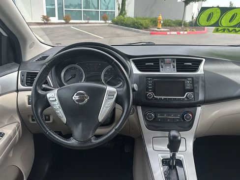 Used 2015 Nissan Sentra SV image 22