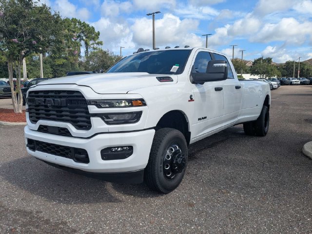 New 2026 RAM 3500 Big Horn AWD/4WD image 8
