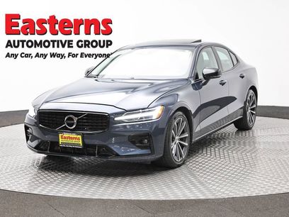 Used 2022 Volvo S60 B5 Momentum