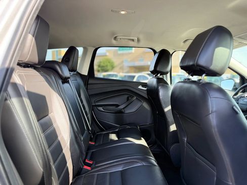 Used 2017 Ford Escape Titanium FWD image 26