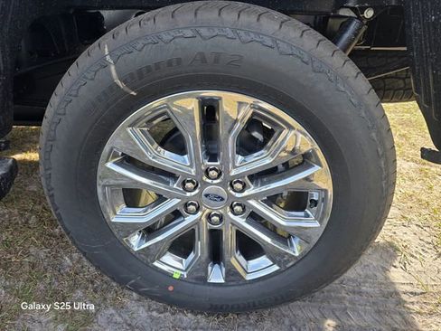 New 2025 Ford F150 Lariat w/ Equipment Group 502A High image 33