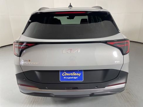 New 2026 Kia Sportage EX w/ EX Panorama Roof Package image 7