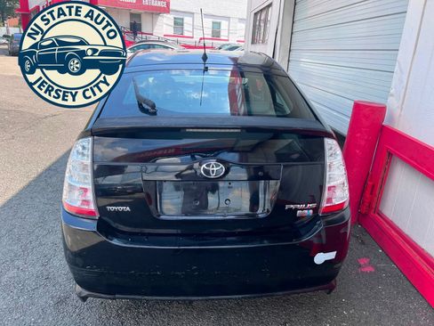Used 2006 Toyota Prius w/ Pkg 4 FWD image 8