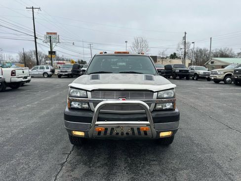 Used 2004 Chevrolet Silverado 2500 LT w/ Heavy-Duty Power Package image 7