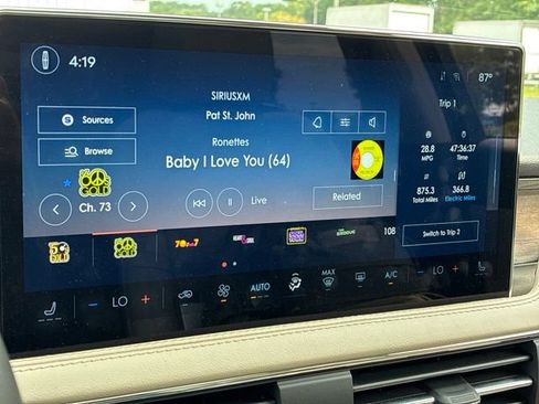 Certified 2025 Lincoln Corsair Grand Touring w/ Jet Appearance Package AWD/4WD image 29