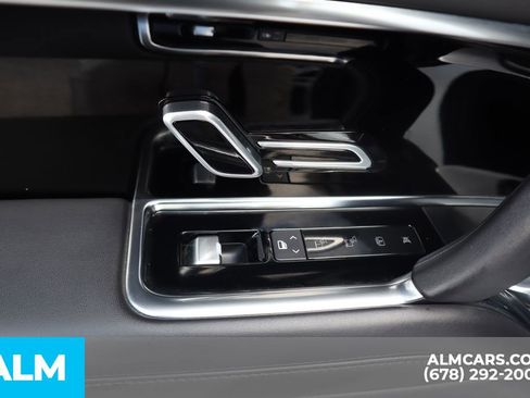 Used 2023 Land Rover Range Rover SE image 21