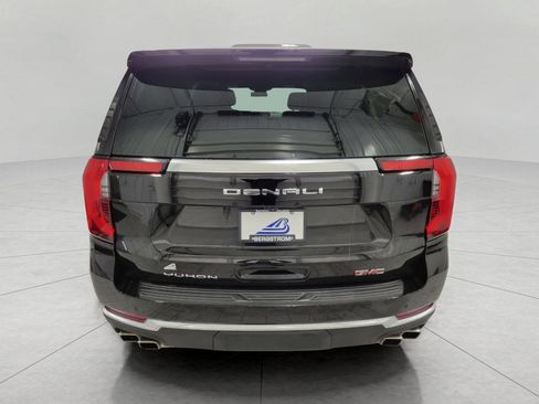 Used 2025 GMC Yukon XL Denali image 24