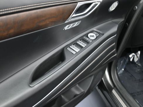 Used 2024 Genesis GV80 2.5T image 13