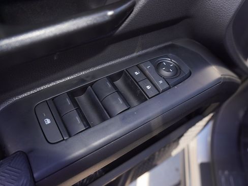 New 2026 Toyota Tacoma SR5 image 10