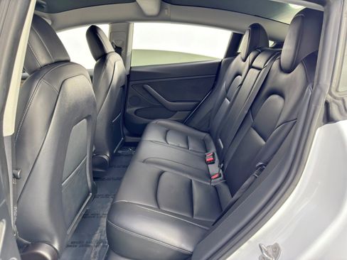 Used 2023 Tesla Model 3 Standard Range image 41