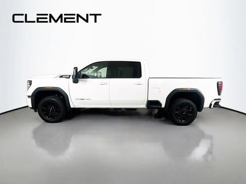 Used 2025 GMC Sierra 2500 AT4 AWD/4WD image 6