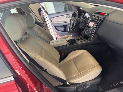Used 2013 MAZDA CX-9 Touring w/ Touring Technology Pkg image 31
