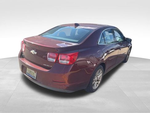 Used 2015 Chevrolet Malibu LT w/ Power Convenience Package FWD image 4