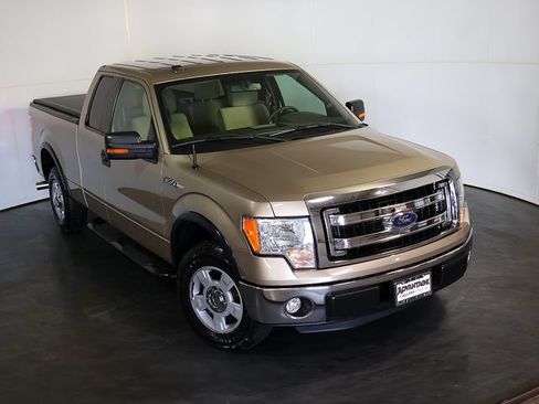Used 2013 Ford F150 XLT w/ Mid Equipment Group RWD image 7