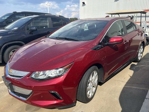 Used 2019 Chevrolet Volt Premier w/ Driver Confidence II Package image 1