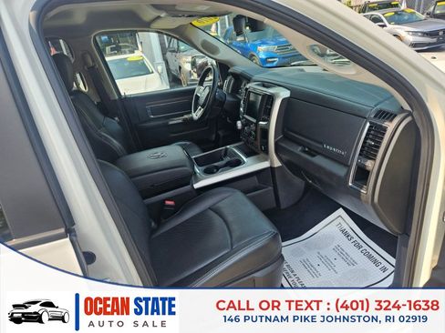 Used 2016 RAM 1500 Laramie w/ Convenience Group AWD/4WD image 13