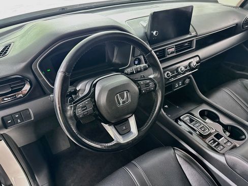Used 2023 Honda Pilot Elite image 15