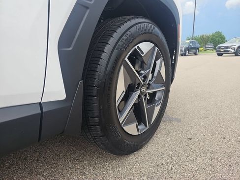 Certified 2025 Hyundai Tucson SEL AWD/4WD image 36