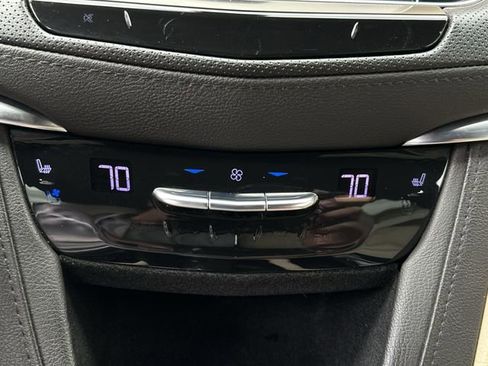 Used 2019 Cadillac XT5 Premium Luxury image 27