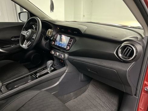 Used 2023 Nissan Kicks SV FWD image 27