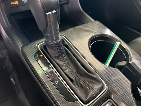 Used 2025 Honda Civic Sport image 8