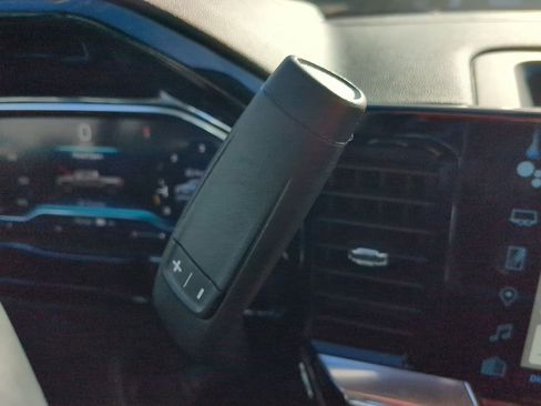 Used 2024 Chevrolet Silverado 1500 LT w/ Safety Package image 28