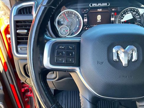 Used 2022 RAM 2500 Laramie w/ Night Edition image 22
