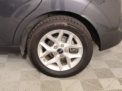 Used 2022 Kia Soul LX w/ Technology Package FWD image 17