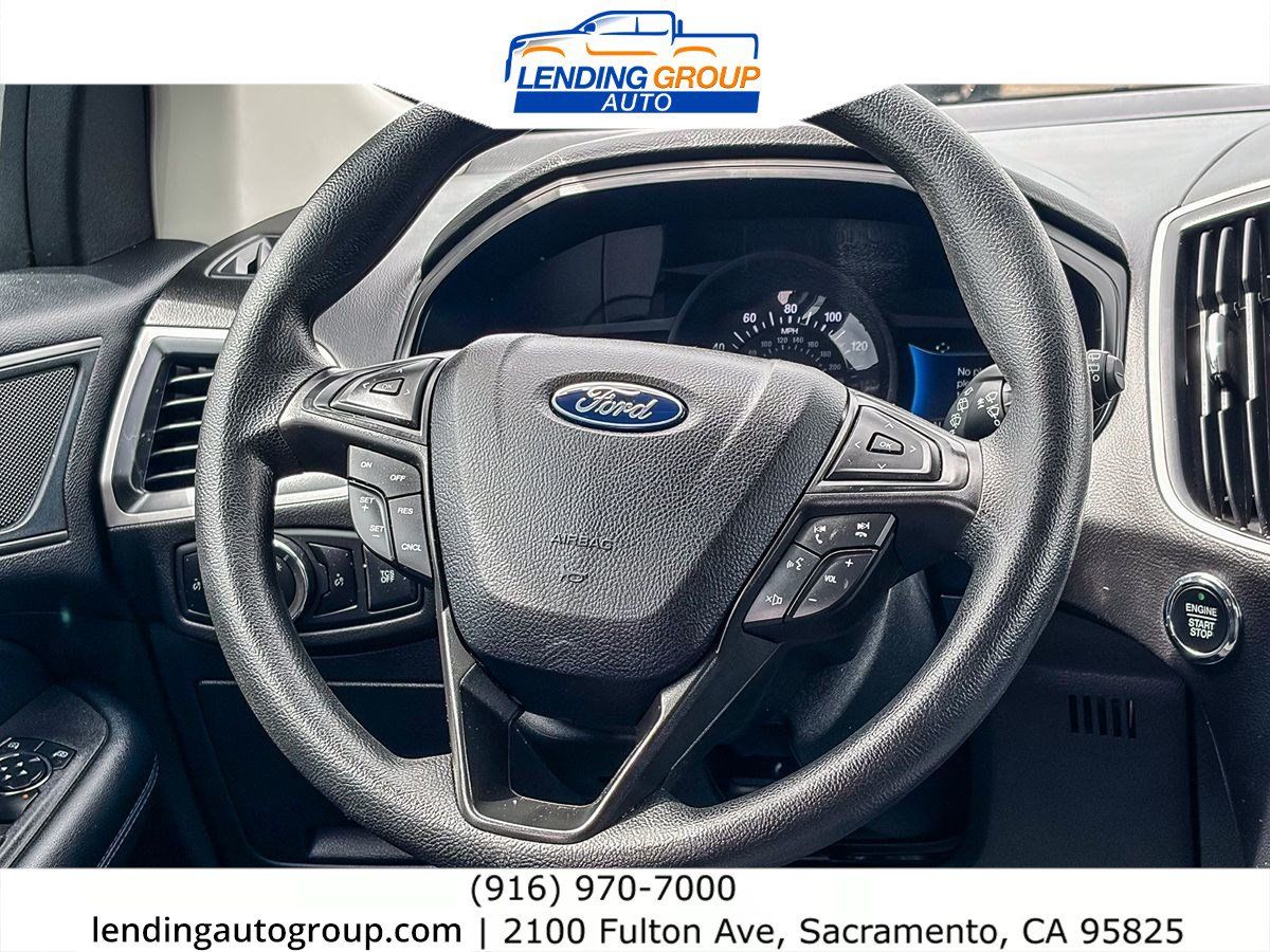 Used 2024 Ford Edge SE w/ Black Appearance Package AWD/4WD image 14