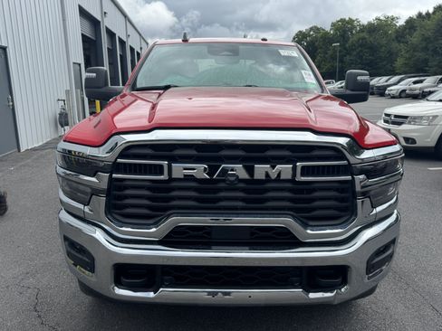 Used 2026 RAM 2500 Big Horn AWD/4WD image 2