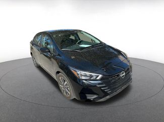 Used 2025 Nissan Versa SV video 2