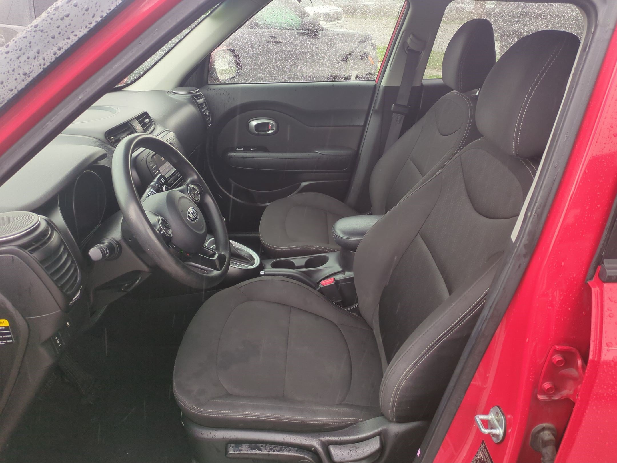 Used 2019 Kia Soul FWD image 16