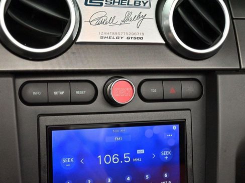 Used 2007 Ford Mustang Shelby GT500 RWD image 25