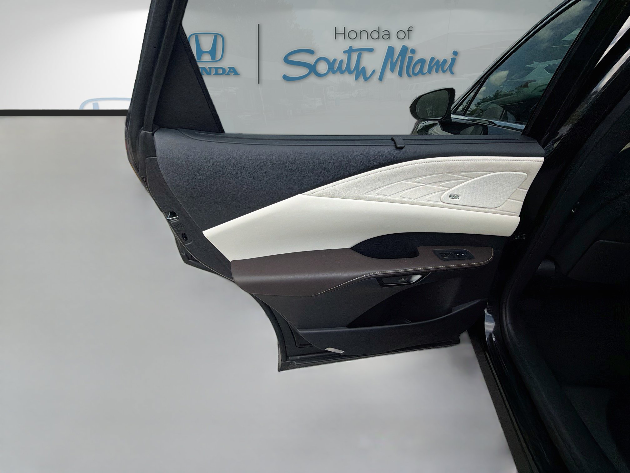 Used 2024 Lexus RX 350 AWD w/ Convenience Package image 26