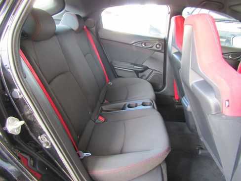 Used 2018 Honda Civic Type R image 12