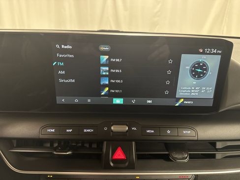 New 2025 Kia K4 LXS image 23