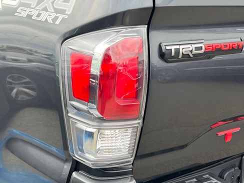 Used 2023 Toyota Tacoma TRD Sport w/ TRD Premium Sport Package AWD/4WD image 20
