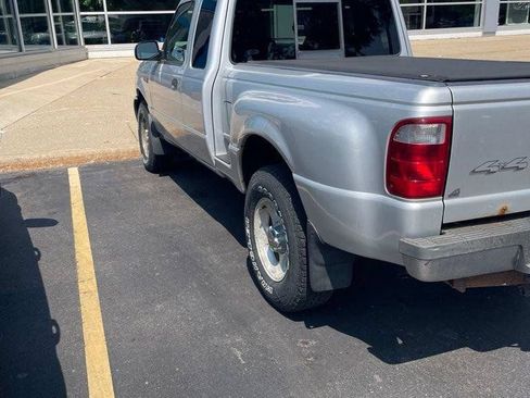 Used 2004 Ford Ranger XLT AWD/4WD image 2