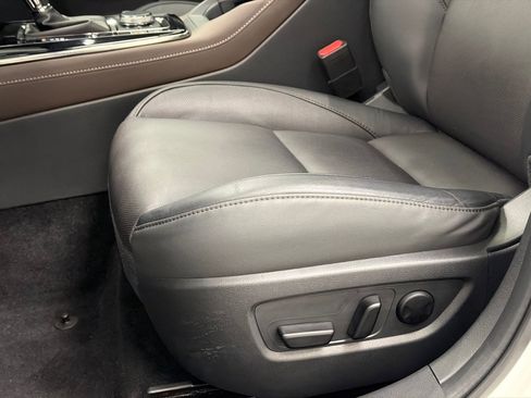 Used 2025 MAZDA CX-30 2.5 Turbo w/ Premium Package image 16